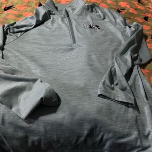 Under Armour Long Sleeve Shirt - Light Gray